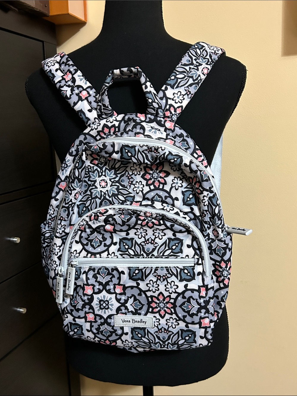 Vera Bradley Essential Compact Backpack Lisbon Medallion Cool Gray Pink NWOT